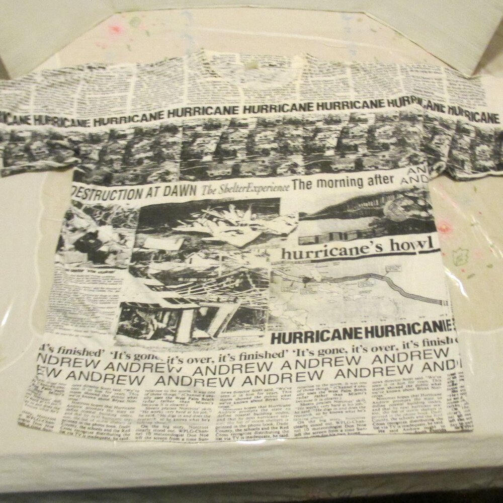 Shirt - Short Sleeve Vintage Woman’s XL Extra Large Hurricane Andrew Tee Shirt